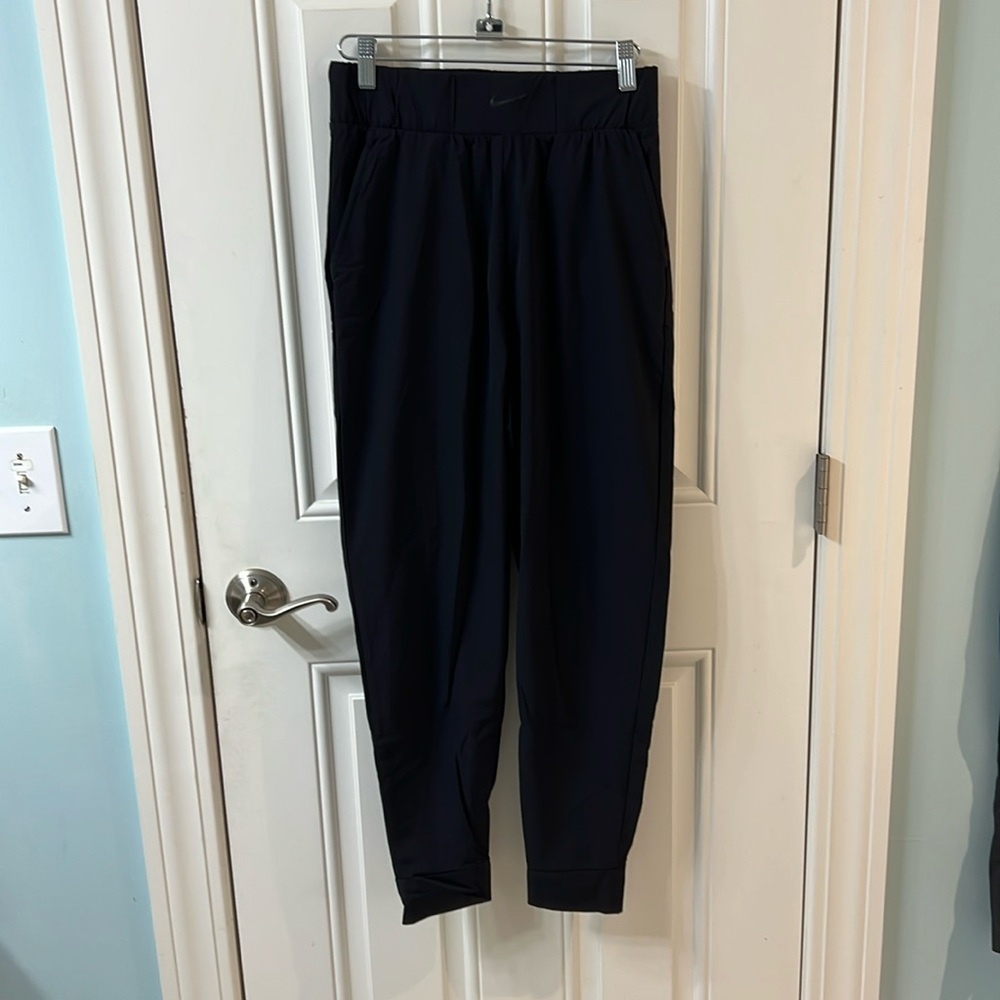 Nike women’s joggers